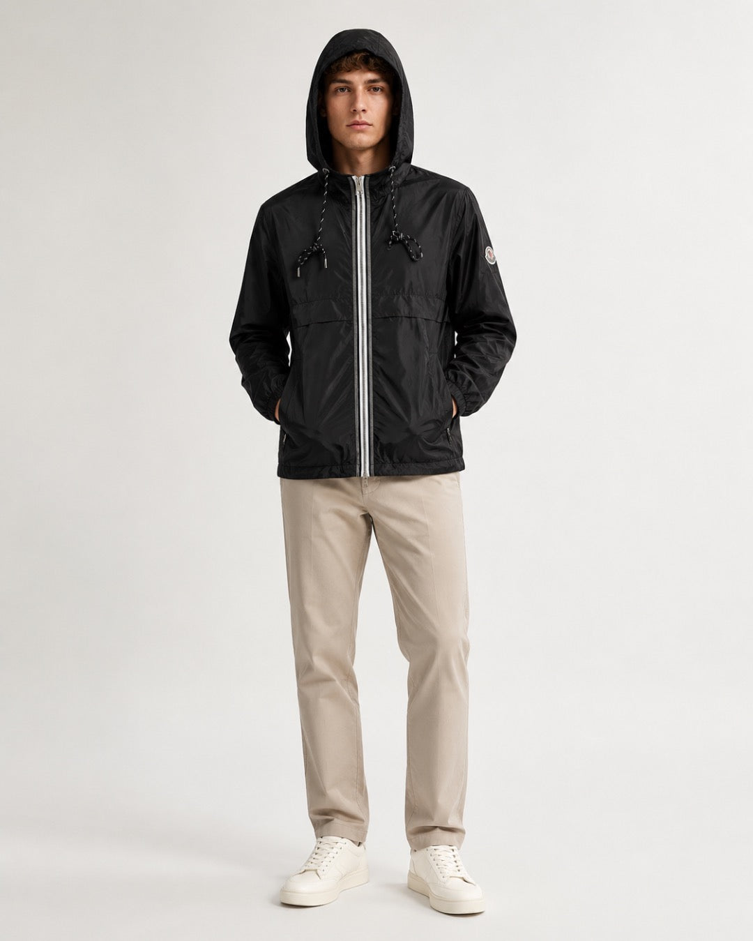 Veste à capuche Moncler Diani Noir portée dos