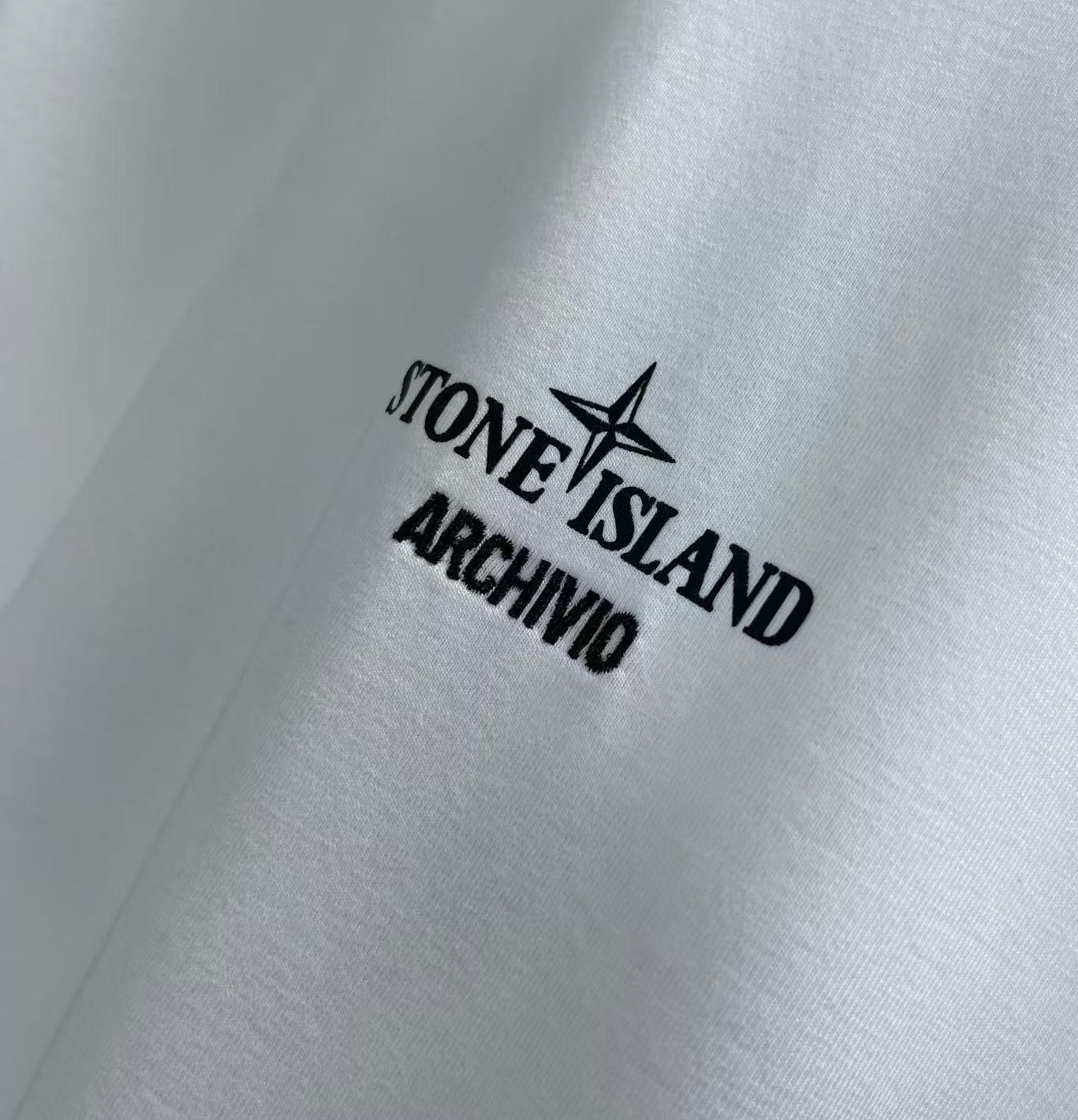 T-shirt Archivio Stone Island Blanc détail broderie