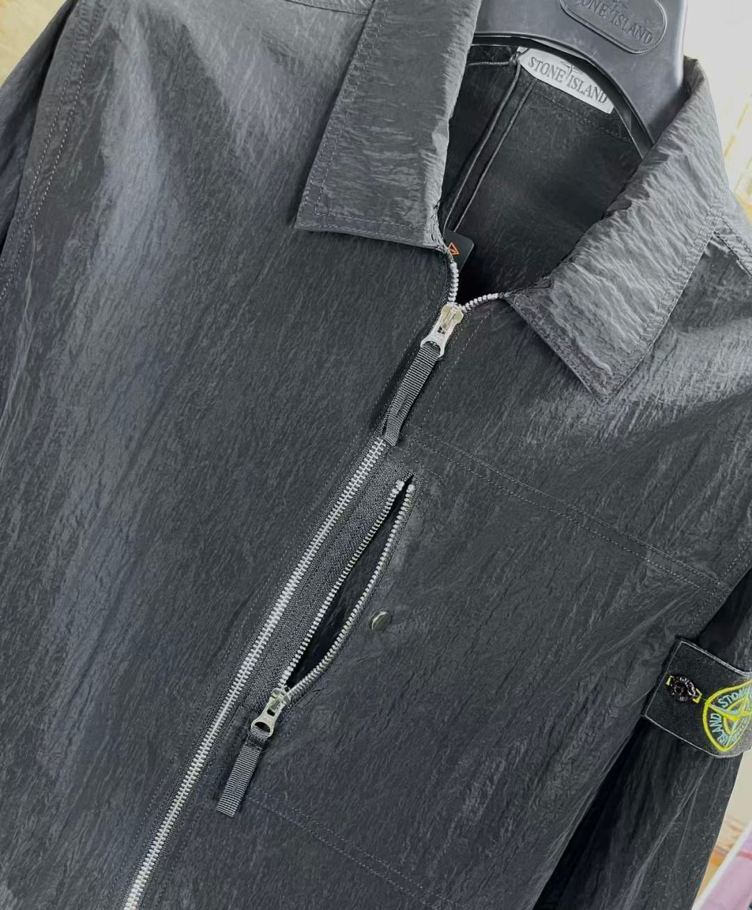 Veste Stone Island Nylon Metal Noir détail zip