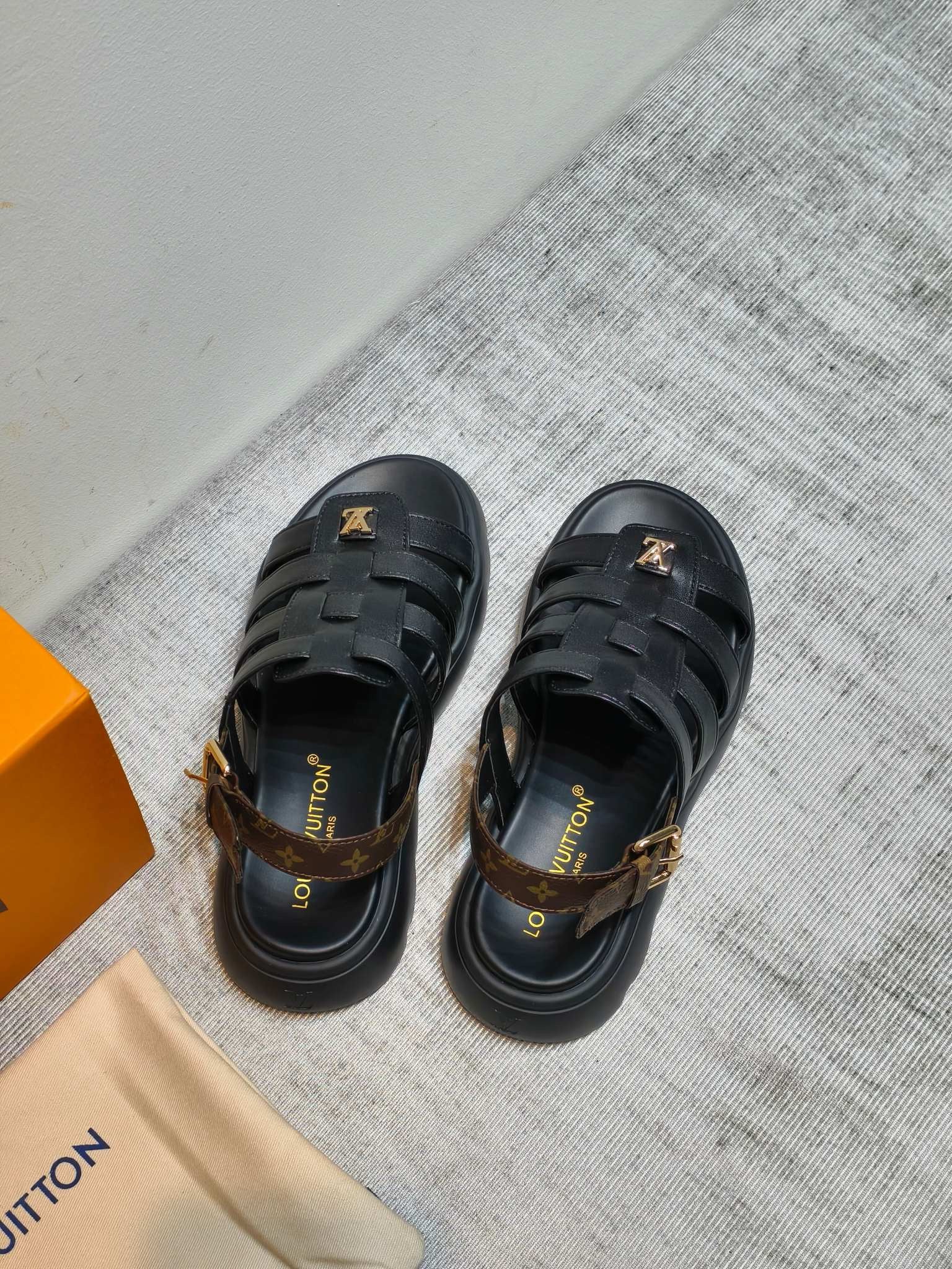 Sandales Louis Vuitton Nevada Noir
