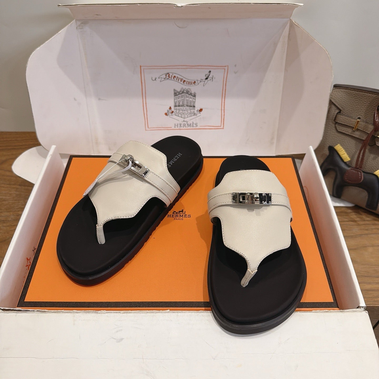 Sandales Hermès Empire - Blanc Nacré