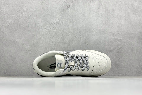 Nike SB Dunk Low – Ghost Face