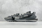 Sacai x Nike VaporWaffle 3.0 – Violet et Or