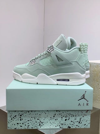 Nike Air Jordan 4 Retro – Seafoam Sail