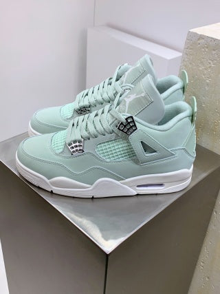 Nike Air Jordan 4 Retro – Seafoam Sail