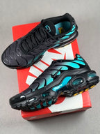 Nike Air Max Plus TN – Noir Vert Aurora