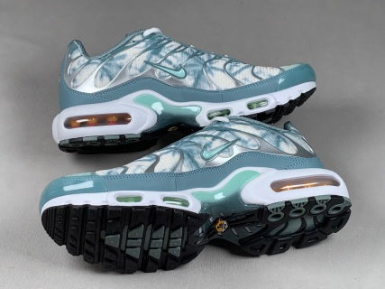 Nike Air Max Plus TN – Blanc Bleu Palm