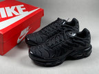 Nike Air Max Plus TN – Triple Noir