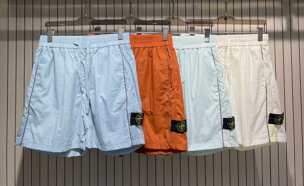 💰🔥🔥🔥 Coffret de crème solaire Stone Island avec nouveau logo Couleurs : Abricot, Vert clair, Orange, Bleu clair Tailles : S, M, L, XL, XXL