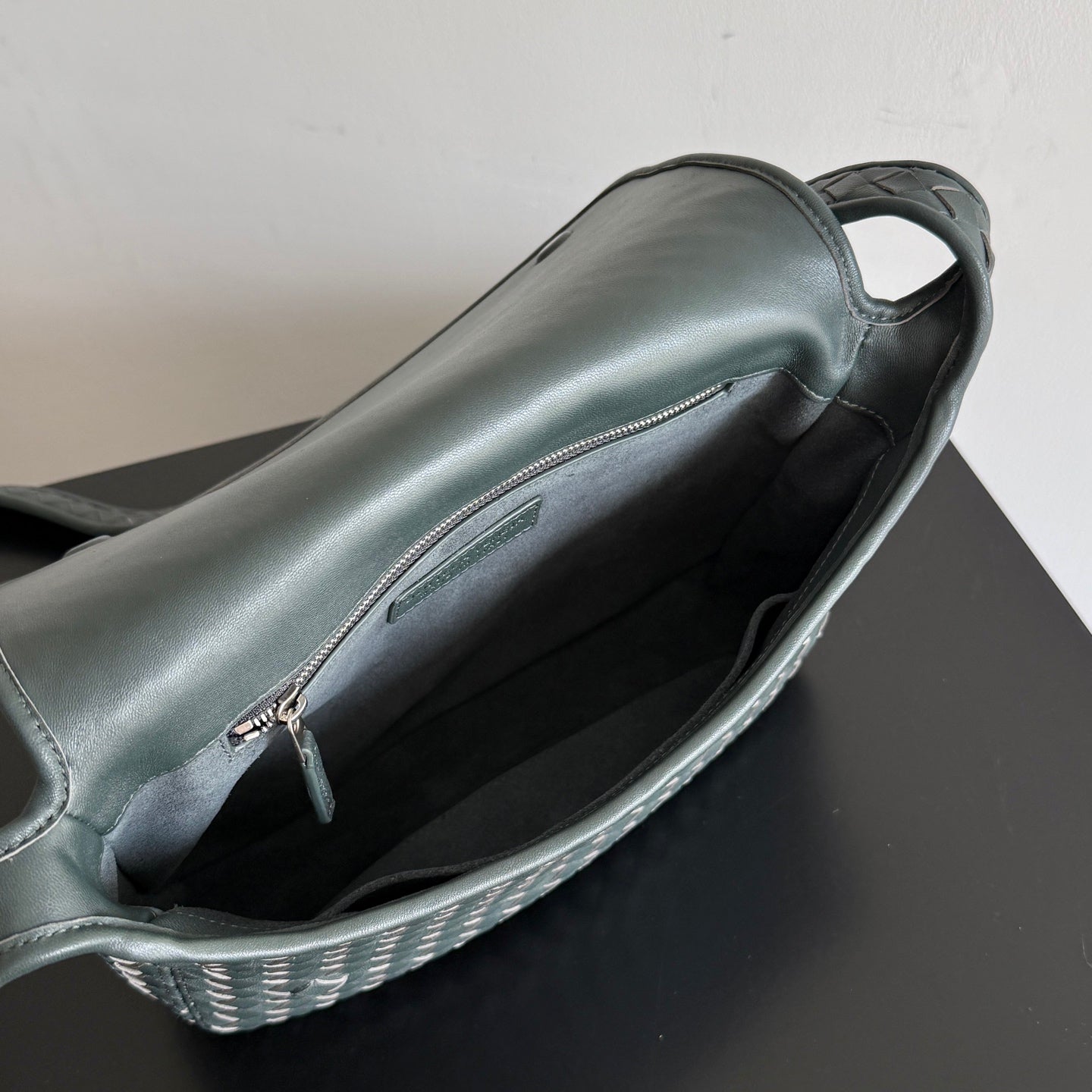 Sac à rabat Veneto – Bottega Veneta – Vert