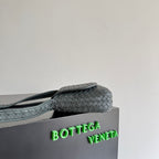 Sac à rabat Veneto – Bottega Veneta – Vert