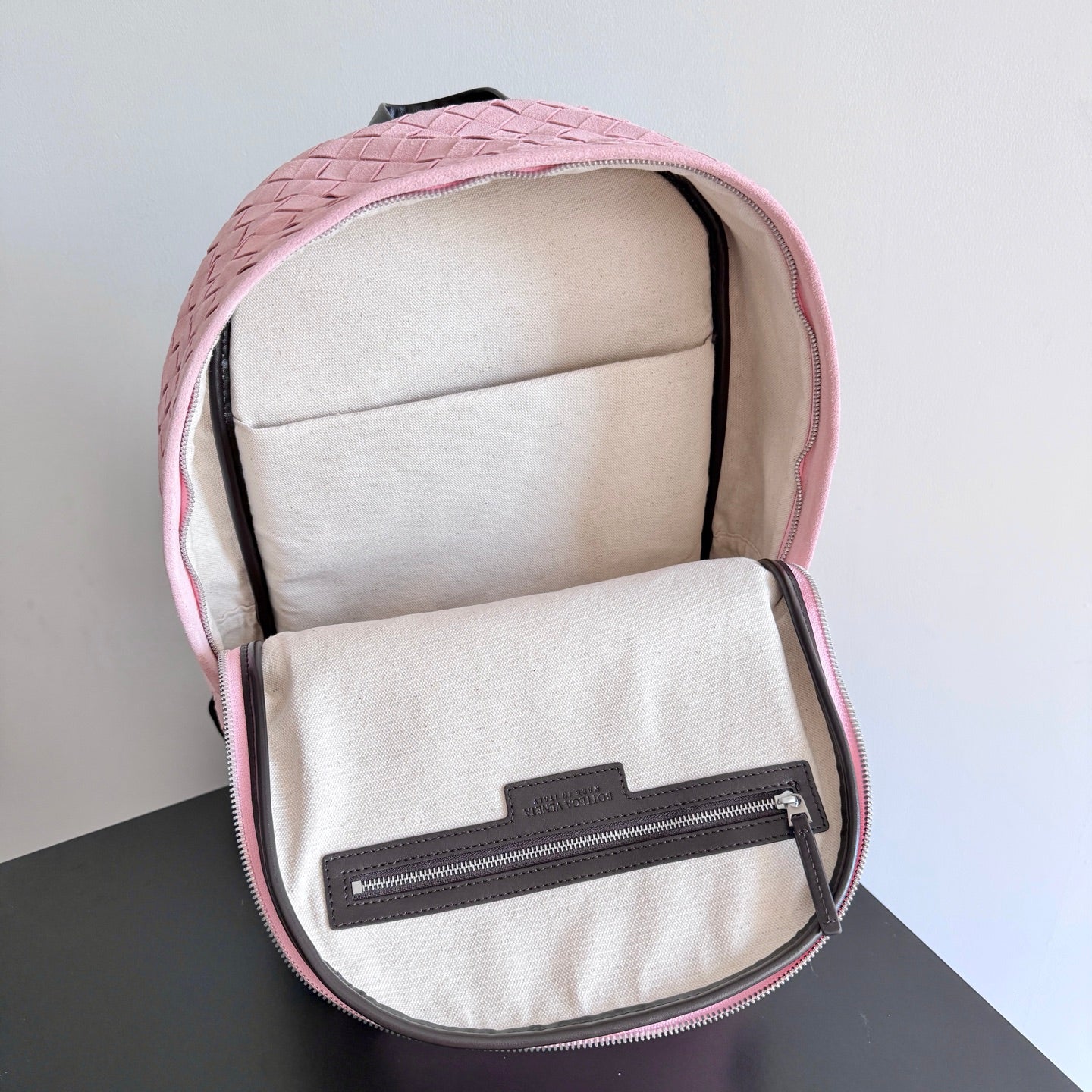 Sac à dos tissé Intrecciato – Bottega Veneta – Rose