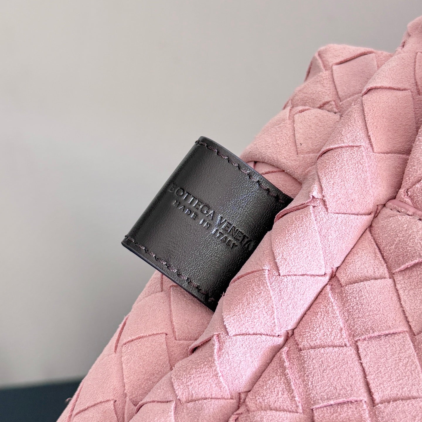 Sac à dos tissé Intrecciato – Bottega Veneta – Rose