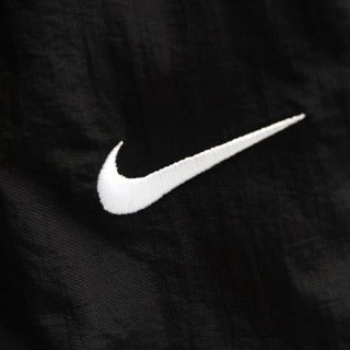 Short Nike à logo brodé multicolore