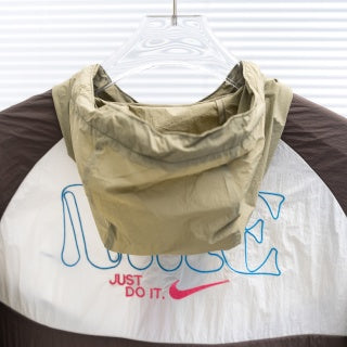 Coupe-vent anti-UV brodé à capuche Nike 7680