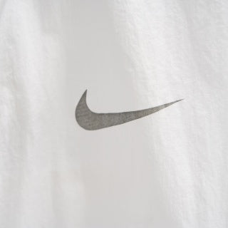 Coupe-vent anti-UV à capuche Nike 4549