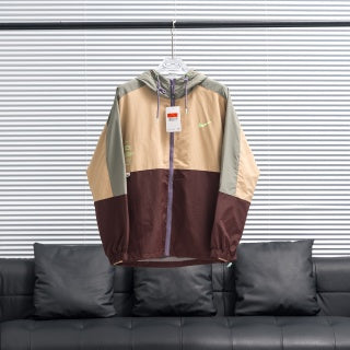 Coupe-vent à capuche imprimé Nike 6170