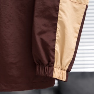 Coupe-vent à capuche imprimé Nike 6170