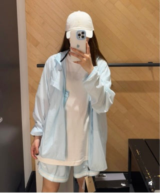 Coupe-vent anti-UV à capuche Nike 4549 – Bleu clair