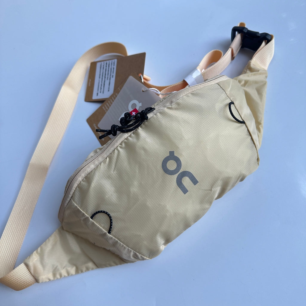 On Waist Pack 2L Lite - detail